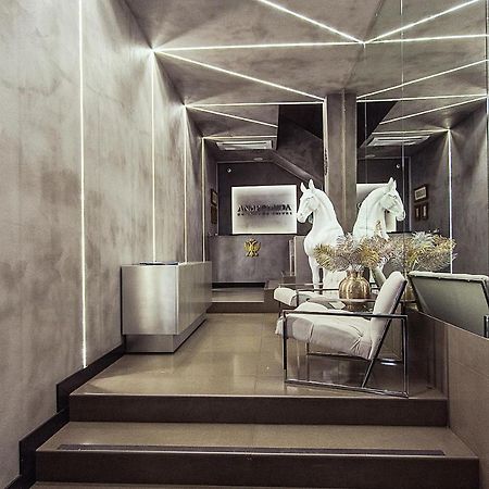 Andromeda Downtown Suites Atenas Exterior foto