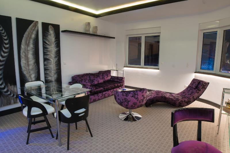 Andromeda Downtown Suites Atenas Exterior foto