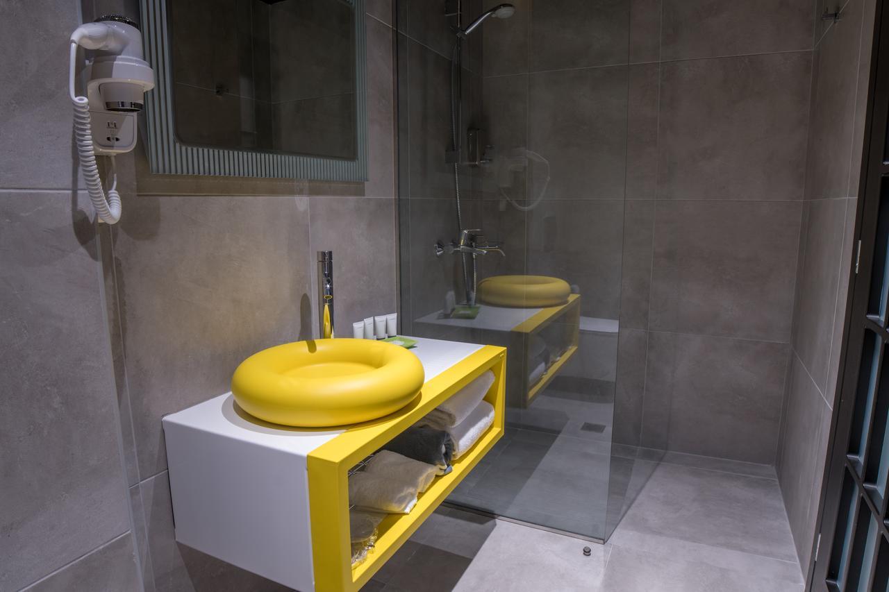 Andromeda Downtown Suites Atenas Exterior foto