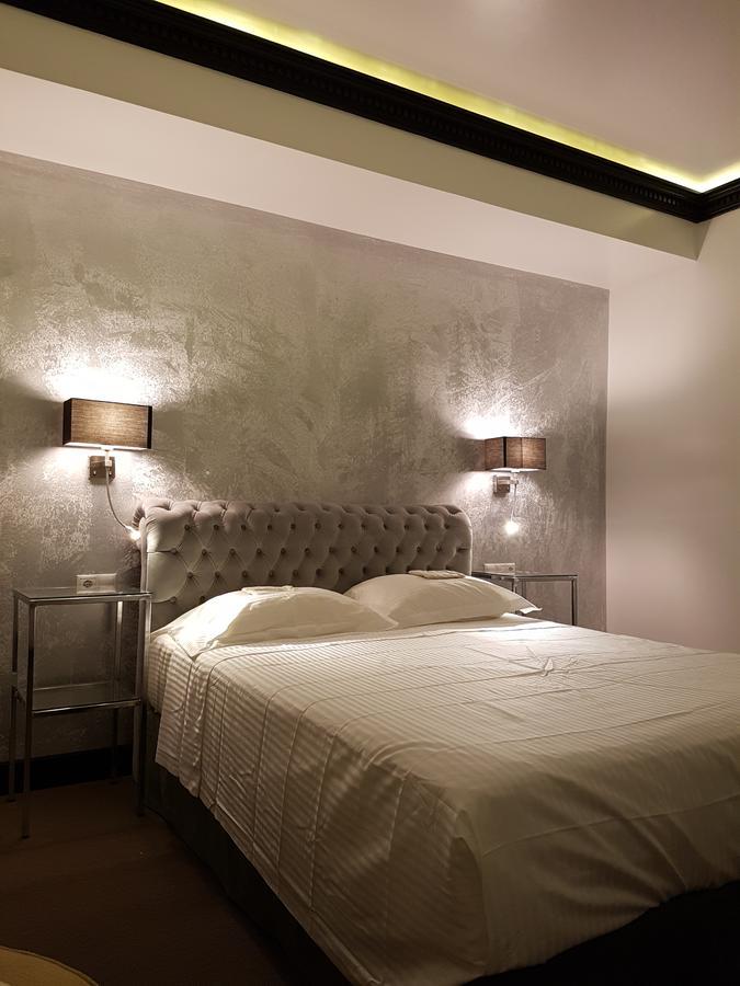 Andromeda Downtown Suites Atenas Exterior foto