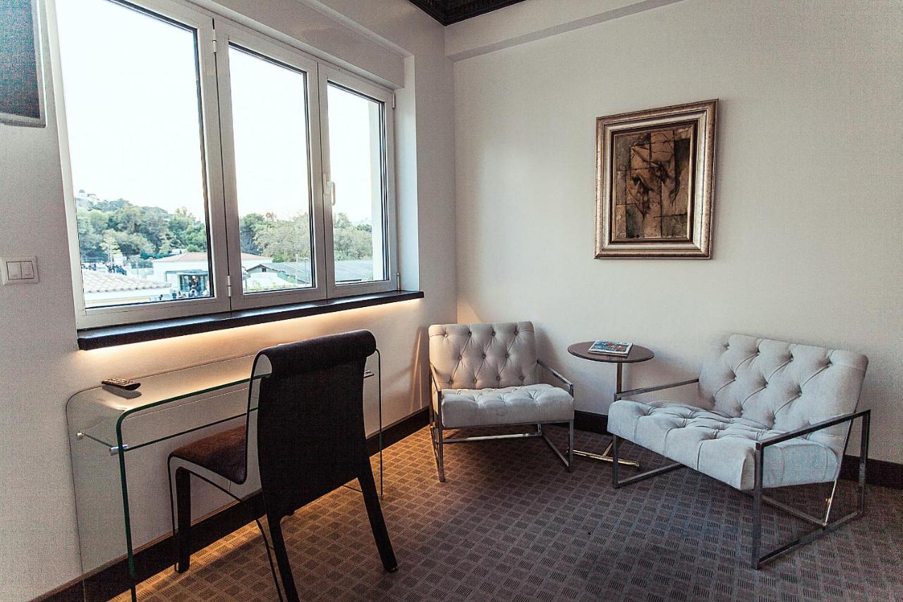 Andromeda Downtown Suites Atenas Exterior foto